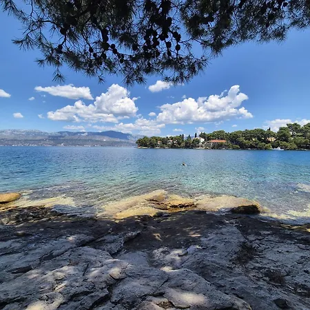 Holiday Dora Holiday home Splitska