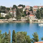 Dora Tatil Evi Splitska